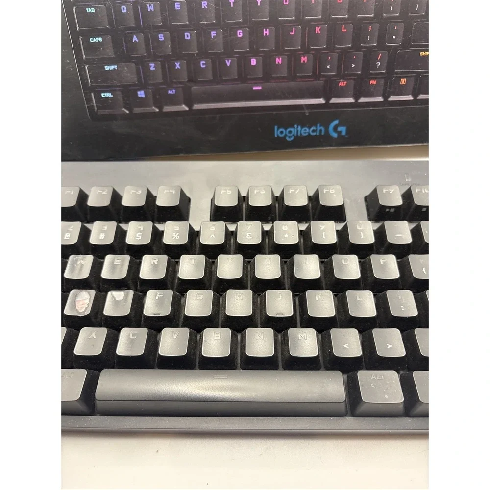 Logitech PRO Tenkeyless Mechanical Gaming Keyboard YU0039, Blue Switches, Tested